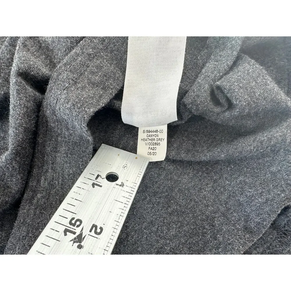 Banana Republic Brand Men's Outdoors Heather Gray Tee Size M